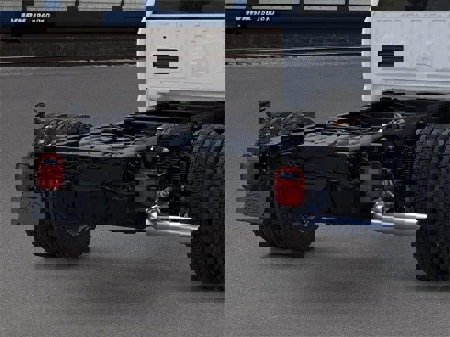 New 2026 Ford F550 4x4 Supercab Super Duty image 21