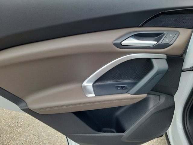 Certified 2025 Audi Q5 Premium w/ Convenience Package AWD/4WD image 12