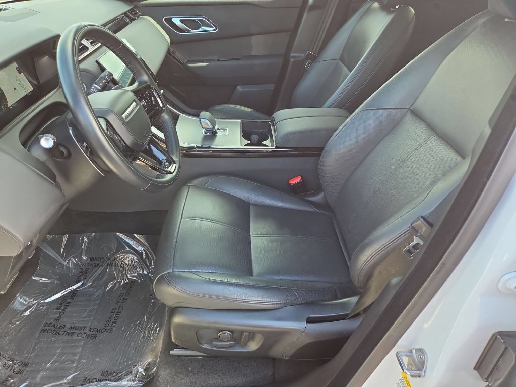 Used 2025 Land Rover Range Rover Velar Dynamic SE AWD/4WD image 15