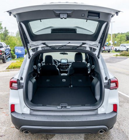 New 2026 Ford Escape ST-Line w/ Cold Weather Package FWD image 6