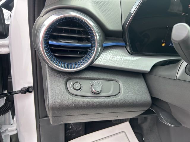 New 2026 Chevrolet Trax LT w/ Midnight Edition image 16