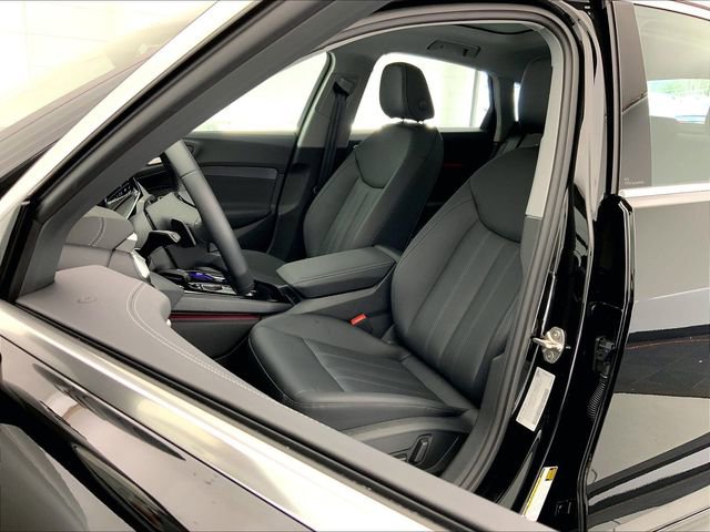 Used 2025 Audi A5 2.0T Premium w/ Convenience Package AWD/4WD image 5