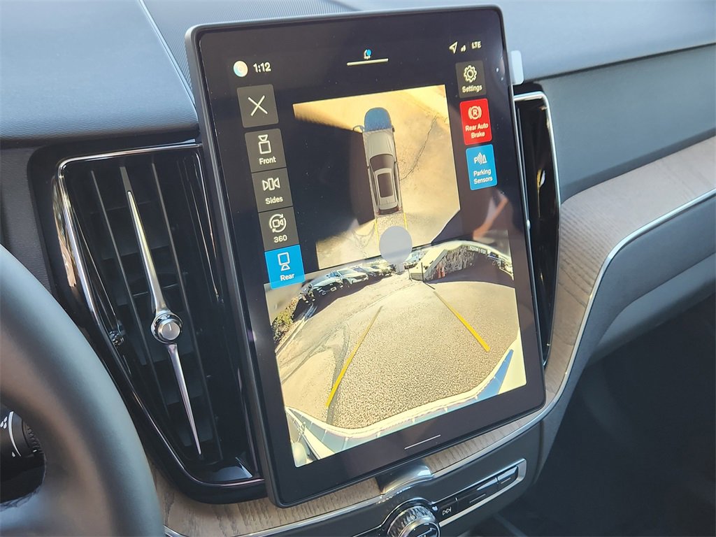 New 2026 Volvo XC60 B5 Plus w/ Protection Package Premier image 12