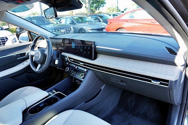 Certified 2026 Hyundai Sonata SEL FWD image 12