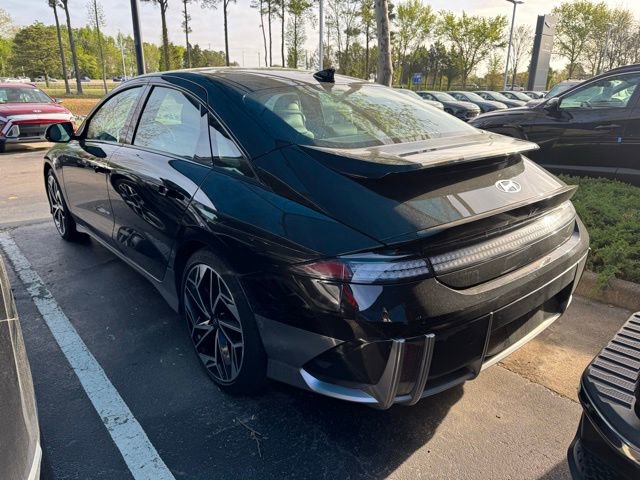 Used 2023 Hyundai Ioniq 6 Limited image 7