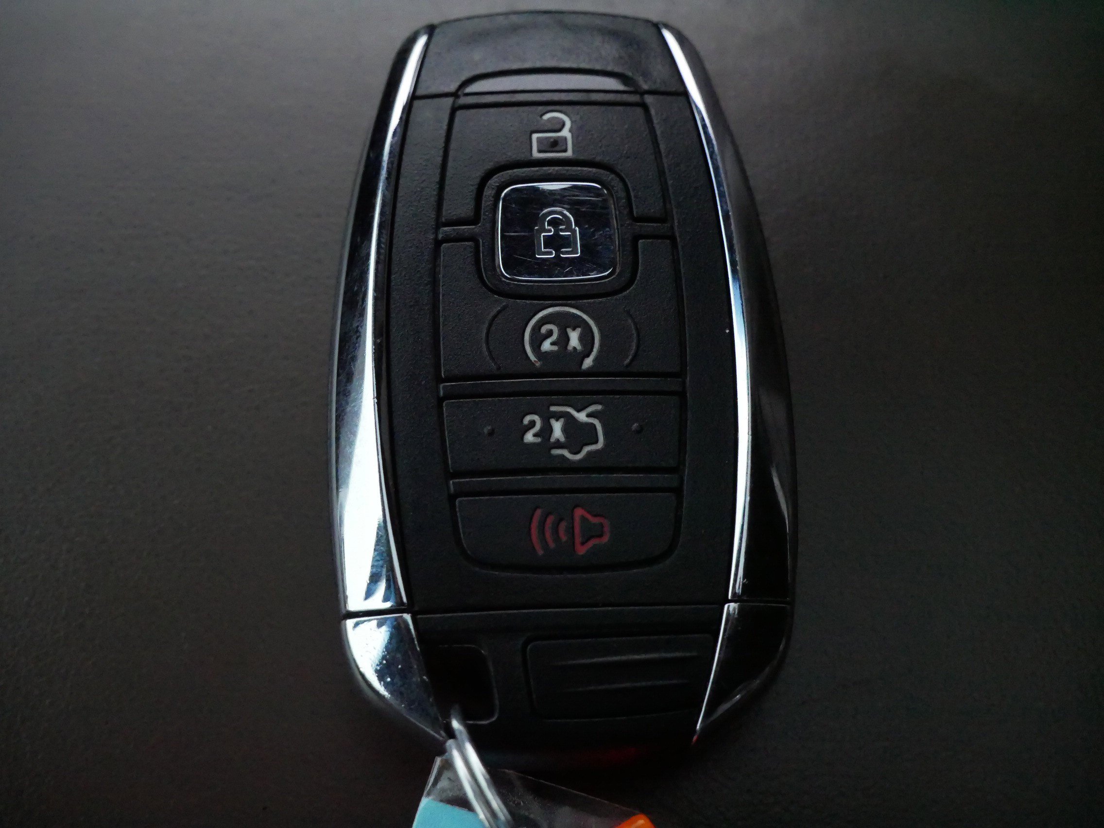 Used 2018 Lincoln MKX Reserve w/ Lincoln MKX Climate Package image 30