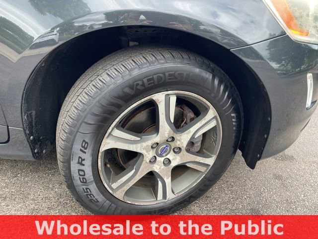 Used 2015 Volvo XC60 T6 w/ Proximity Package AWD/4WD image 48