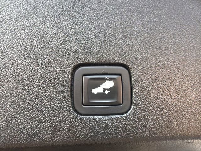 Used 2020 Cadillac XT6 Premium Luxury FWD image 14