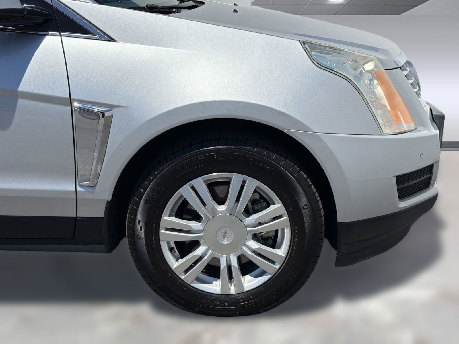 Used 2016 Cadillac SRX Luxury FWD image 11