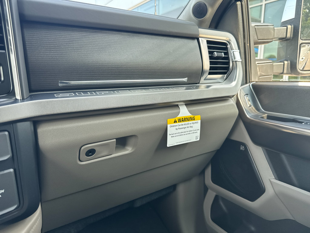 New 2025 Ford F350 Platinum w/ Platinum Plus Package image 39