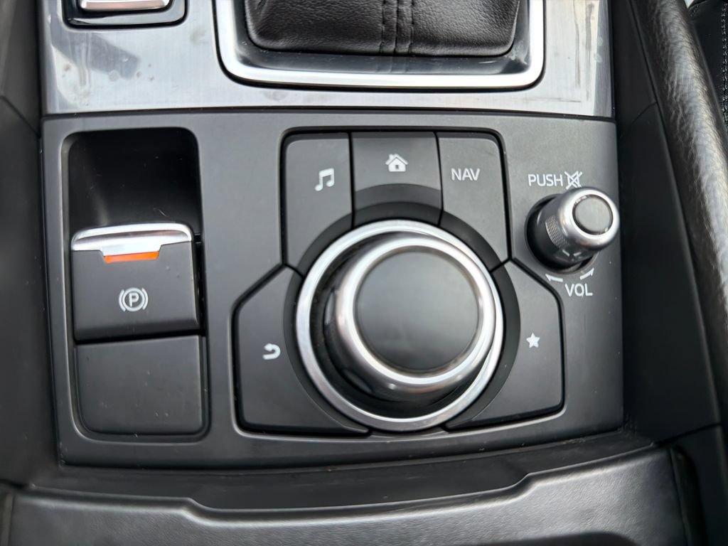 Used 2016 MAZDA MAZDA6 Touring FWD image 16