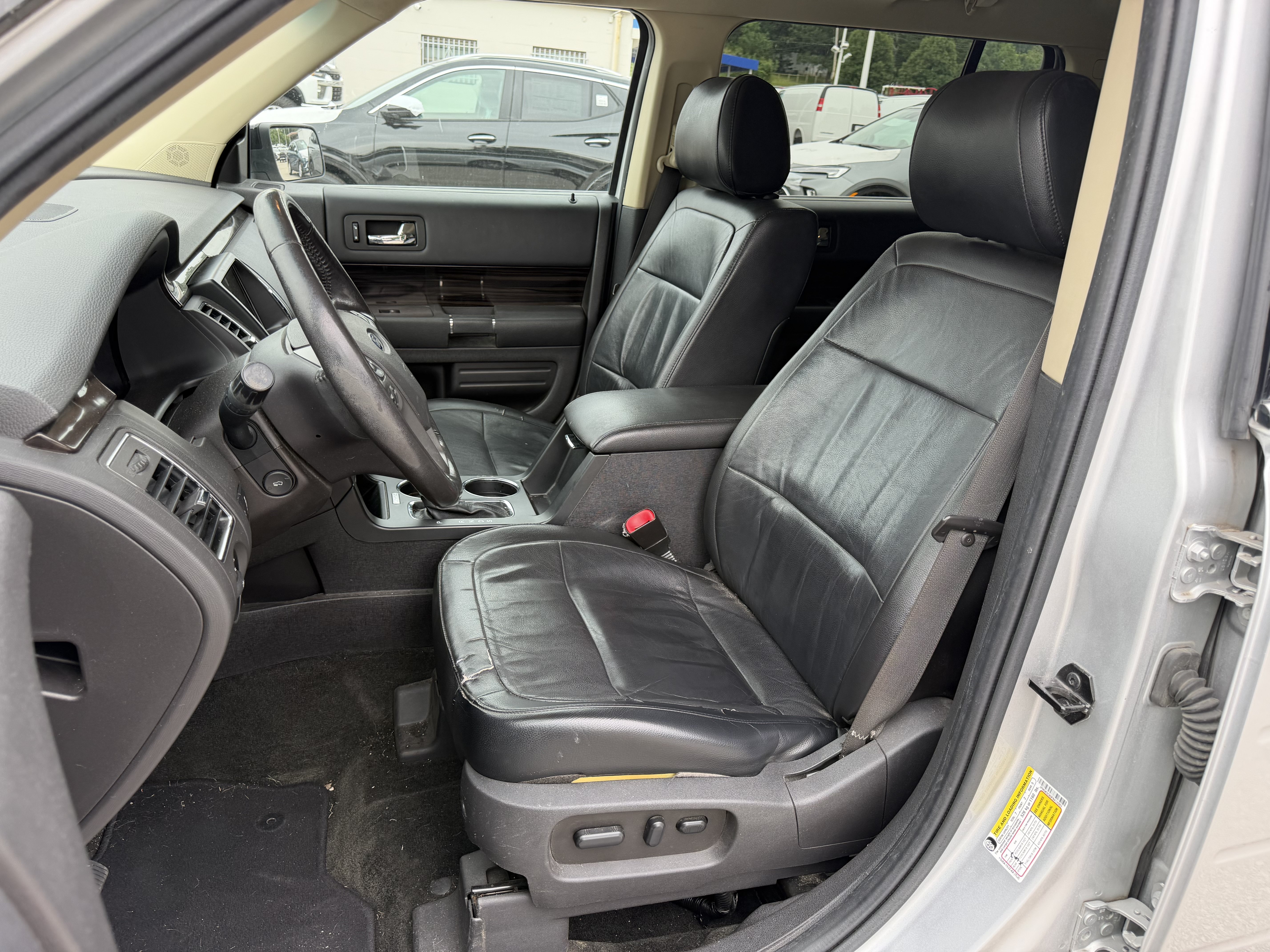 Used 2015 Ford Flex SEL w/ Equipment Group 202A FWD image 13