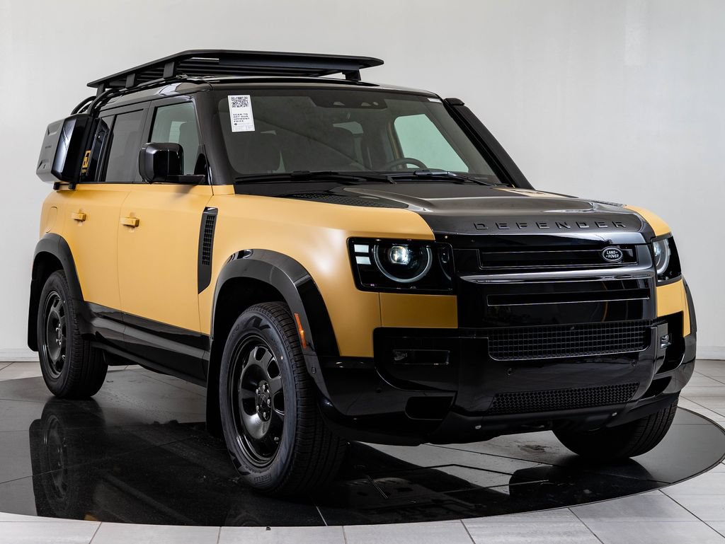 New 2026 Land Rover Defender 110 Trophy Edition AWD/4WD image 12