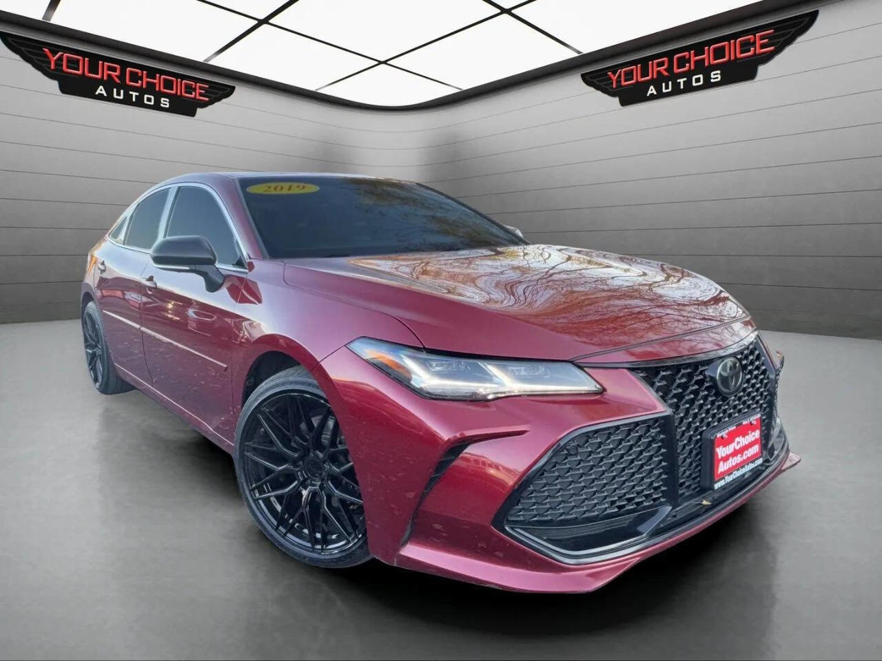 Used 2019 Toyota Avalon Touring w/ Advanced Safety Package image 9