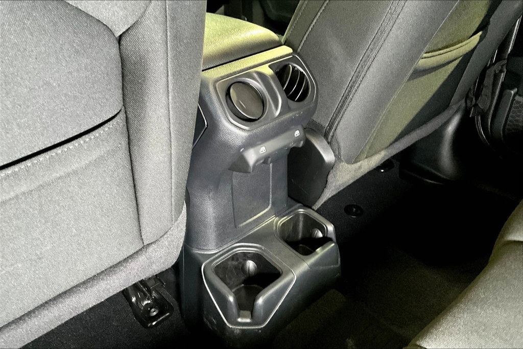 Used 2021 Jeep Wrangler Unlimited Sport image 10