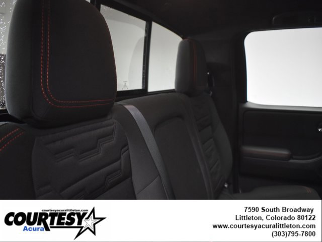 Used 2024 Nissan Frontier PRO-4X w/ Technology Package image 23