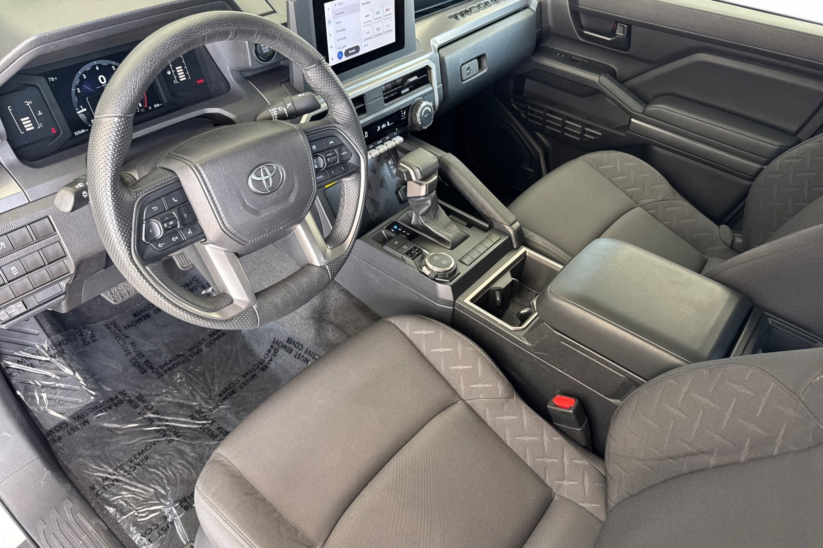 Certified 2024 Toyota Tacoma SR5 image 9