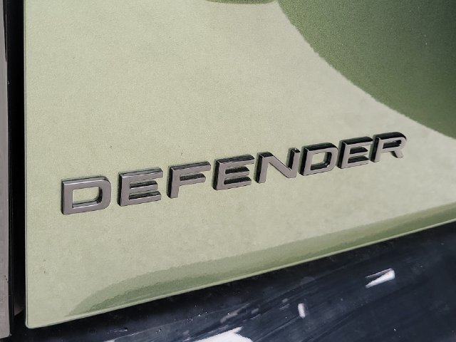 New 2026 Land Rover Defender 110 S AWD/4WD image 8