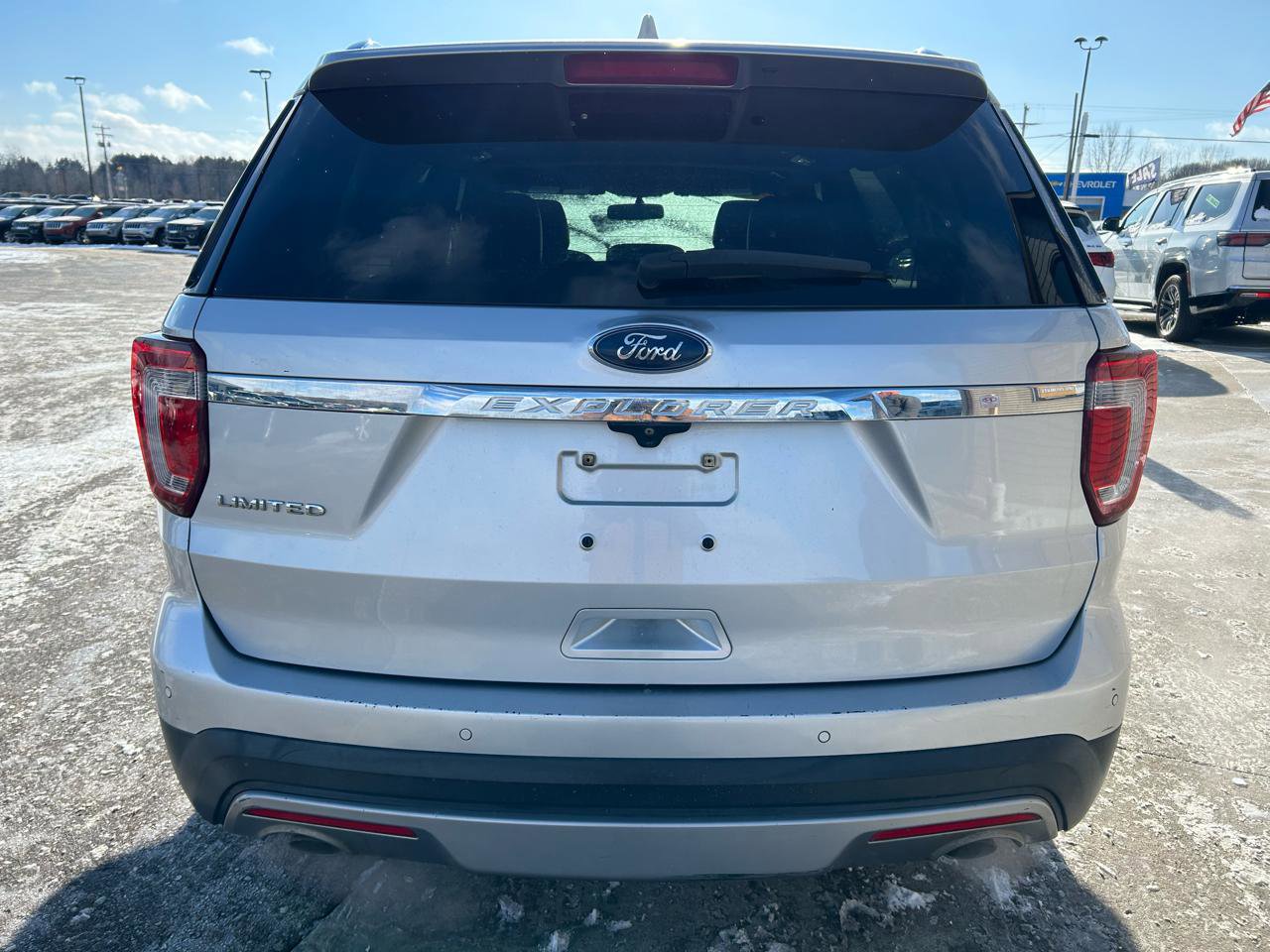 Used 2017 Ford Explorer Limited image 6