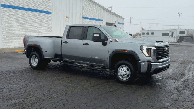 New 2026 GMC Sierra 3500 Pro w/ 1SA Pro Safety Plus Package image 2