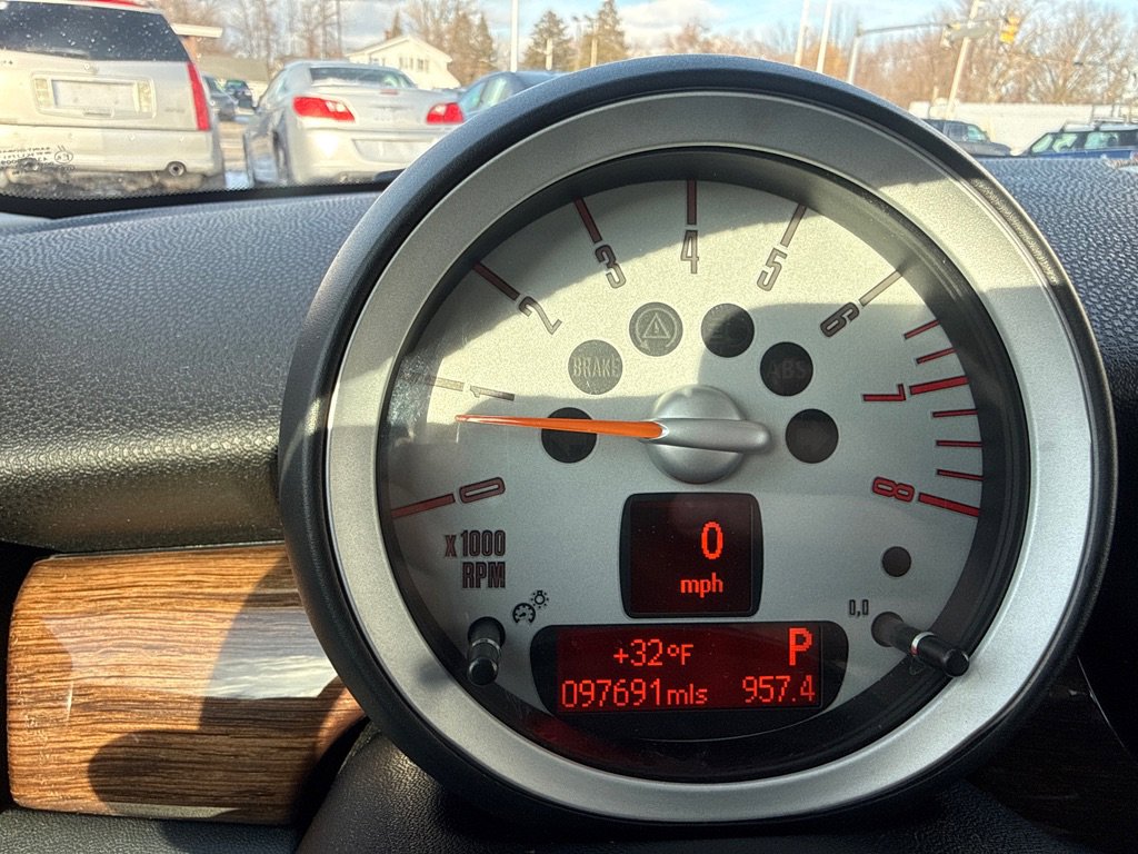 Used 2008 MINI Cooper Hardtop image 12