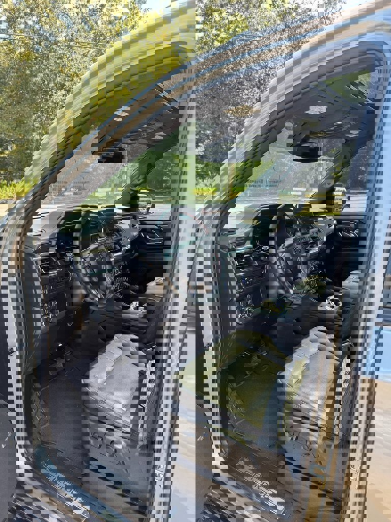 Used 2023 Chevrolet Tahoe RST image 8