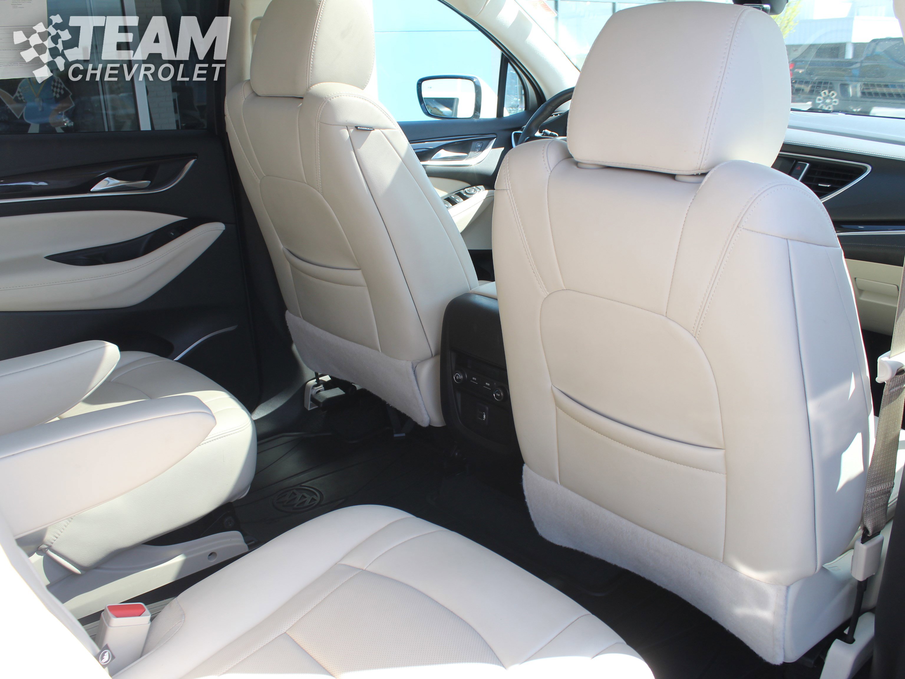 Used 2023 Buick Enclave Essence w/ Experience Buick Package AWD/4WD image 25
