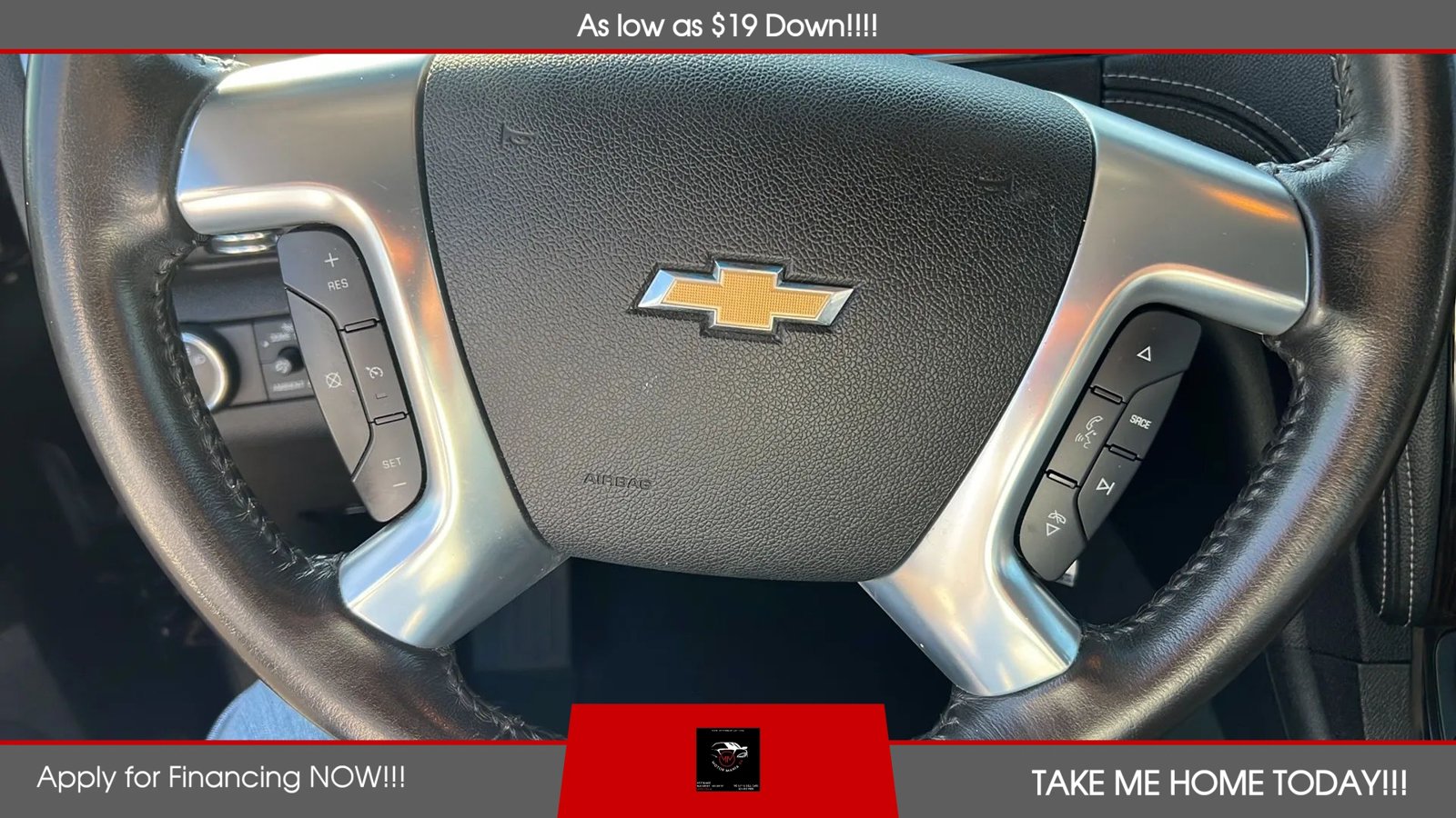 Used 2017 Chevrolet Traverse LT w/ Traveler's Package FWD image 17