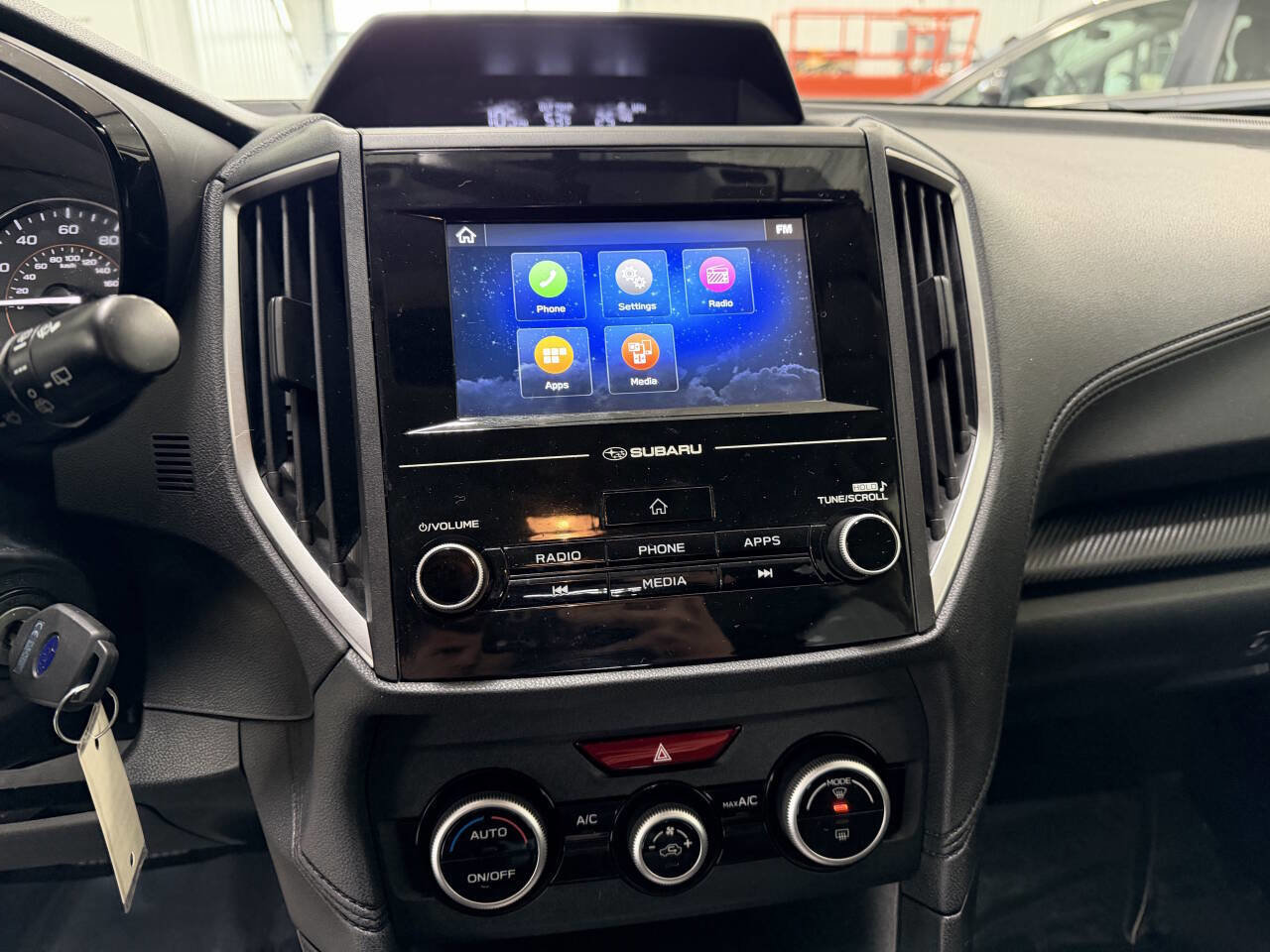 Used 2022 Subaru Crosstrek 2.0i image 21