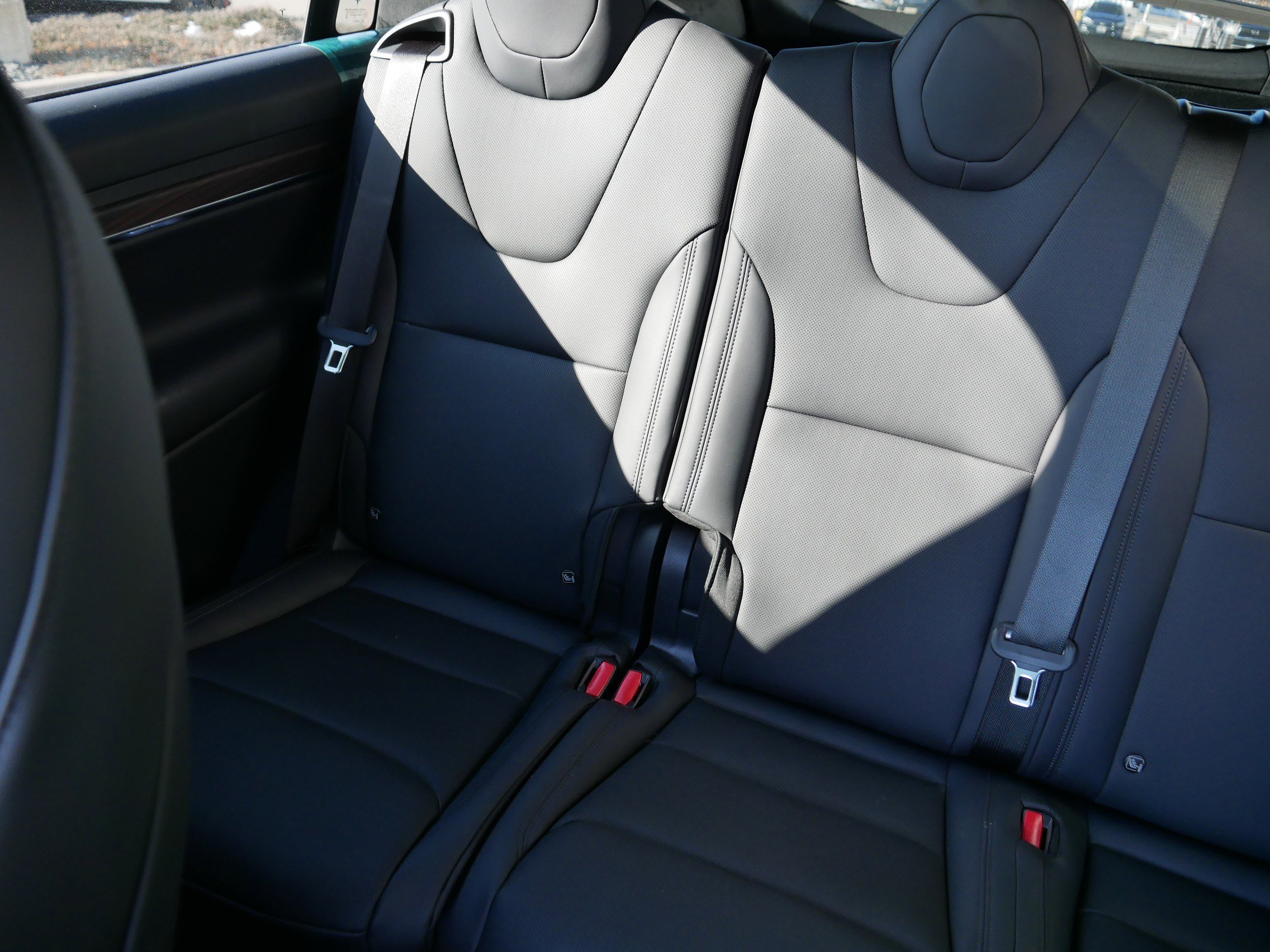 Used 2024 Tesla Model X image 12