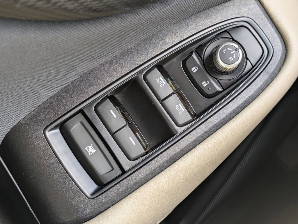 Certified 2025 Subaru Outback Premium image 27