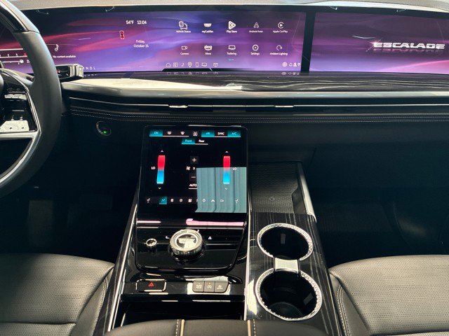 Used 2025 Cadillac Escalade ESV Sport w/ LPO, Floor Liner Package image 18