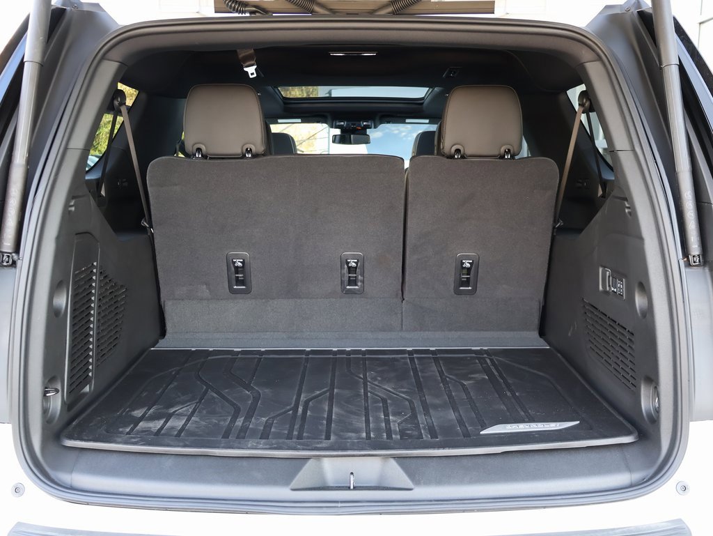 New 2025 Chevrolet Suburban Premier w/ Sun And Tow Package image 34