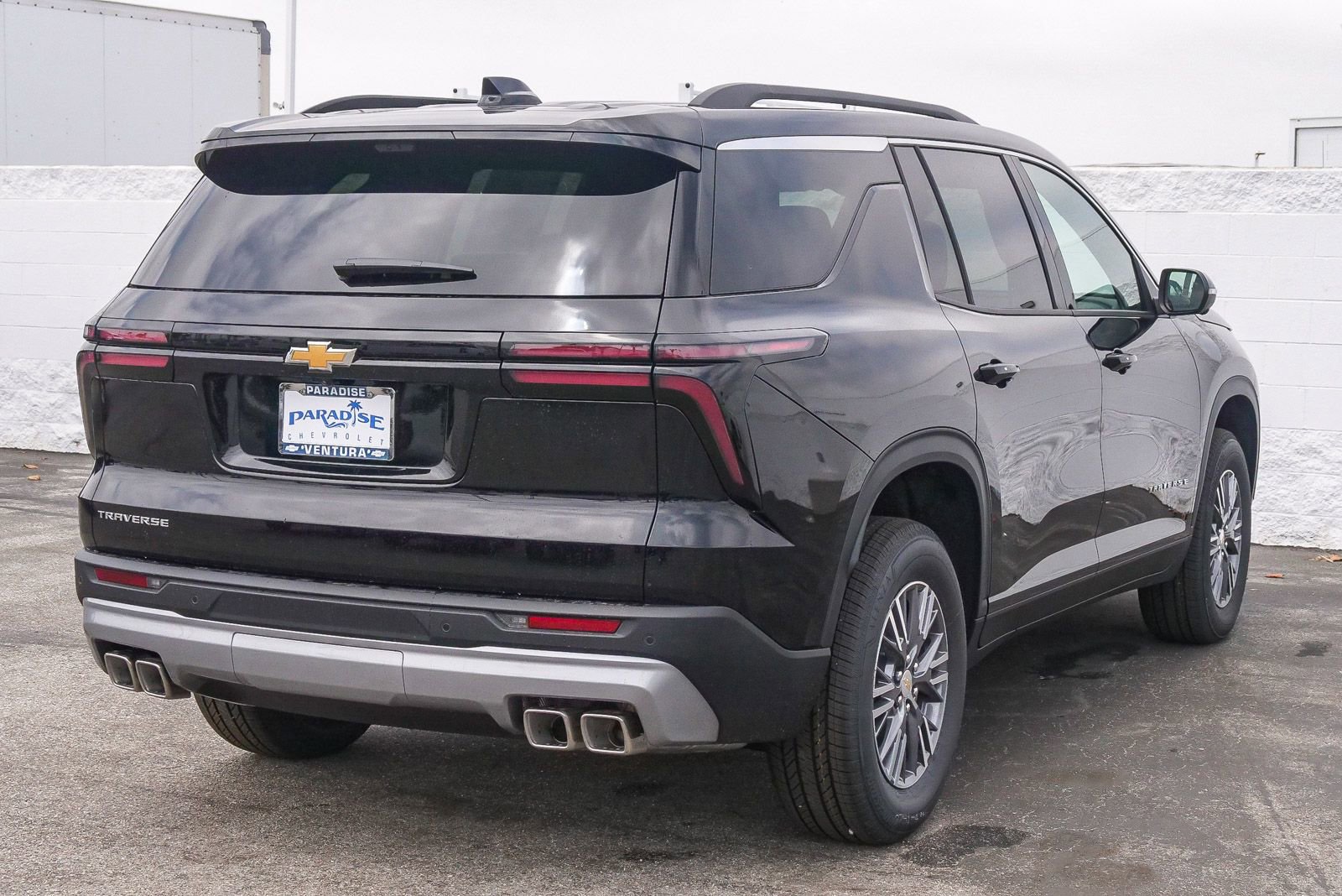 New 2026 Chevrolet Traverse LT w/ Driver Confidence Package FWD image 11
