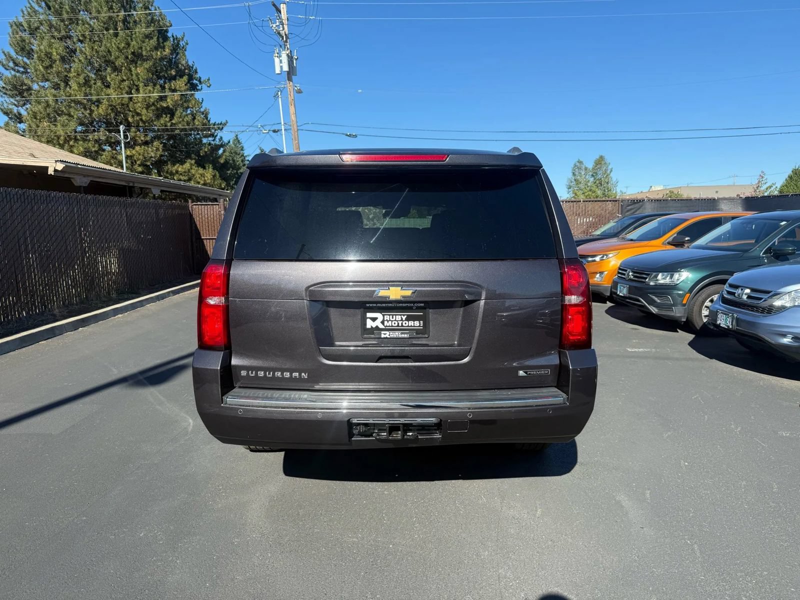 Used 2018 Chevrolet Suburban Premier AWD/4WD image 5