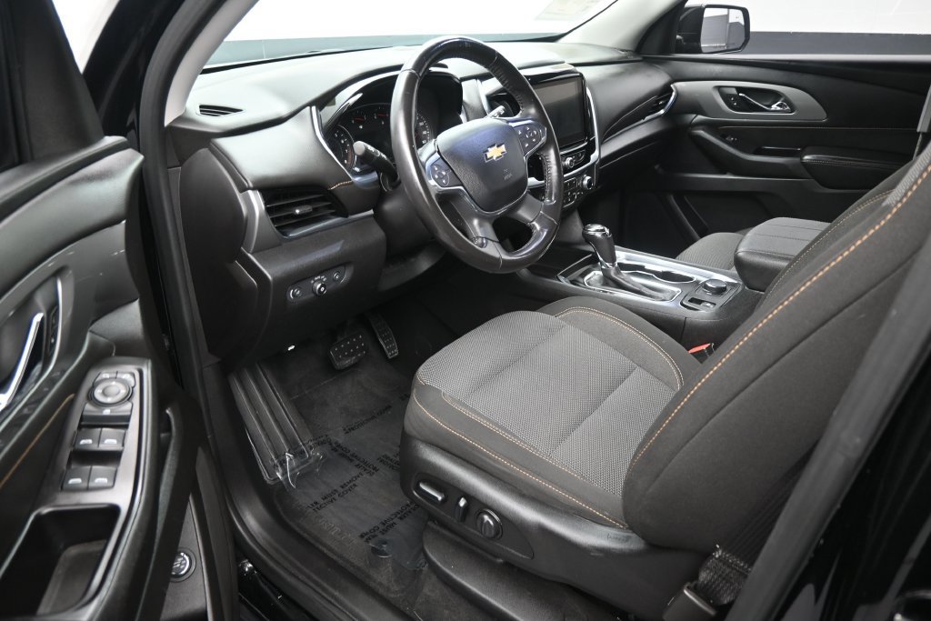 Used 2019 Chevrolet Traverse LT FWD image 11