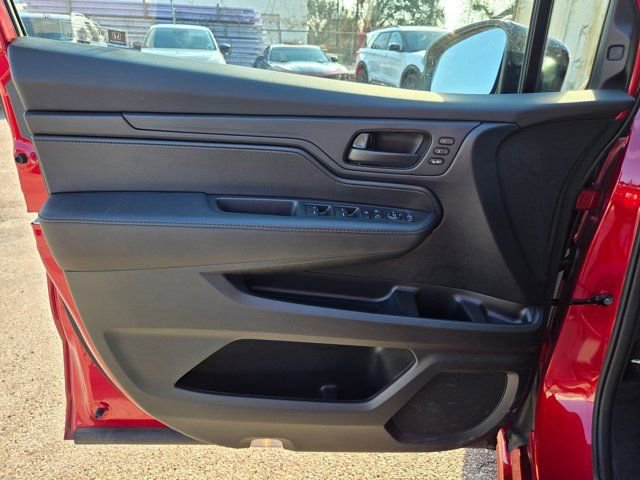Used 2025 Honda Odyssey Sport-L image 13