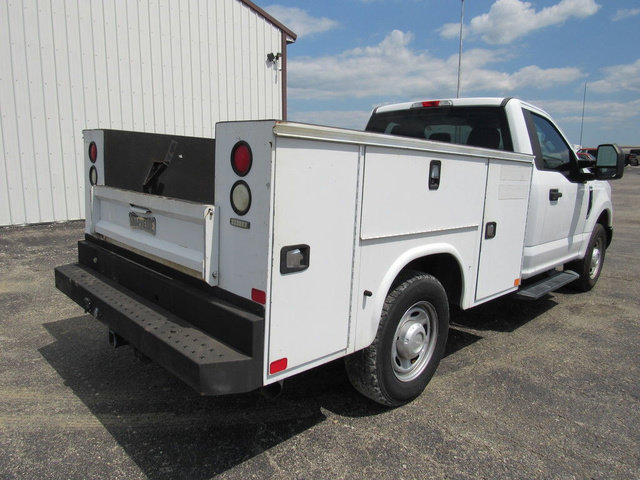 Used 2019 Ford F250 XL RWD image 3