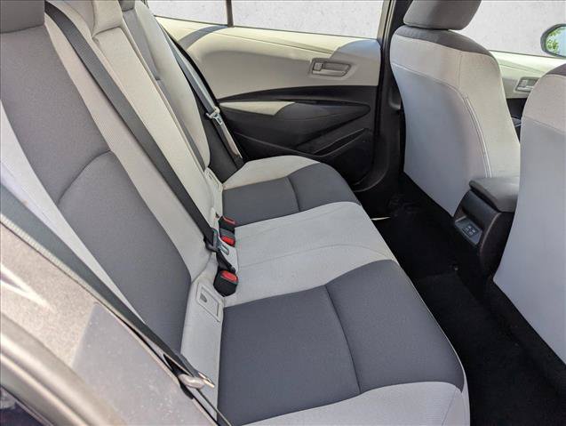 Used 2025 Toyota Corolla LE FWD image 28