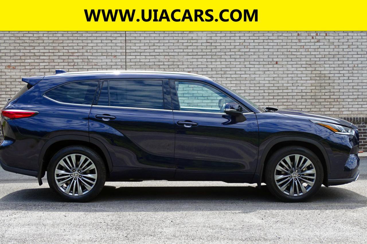 Used 2022 Toyota Highlander Platinum AWD/4WD image 6