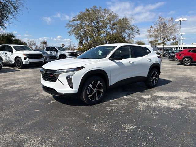 New 2026 Chevrolet Trax RS image 2