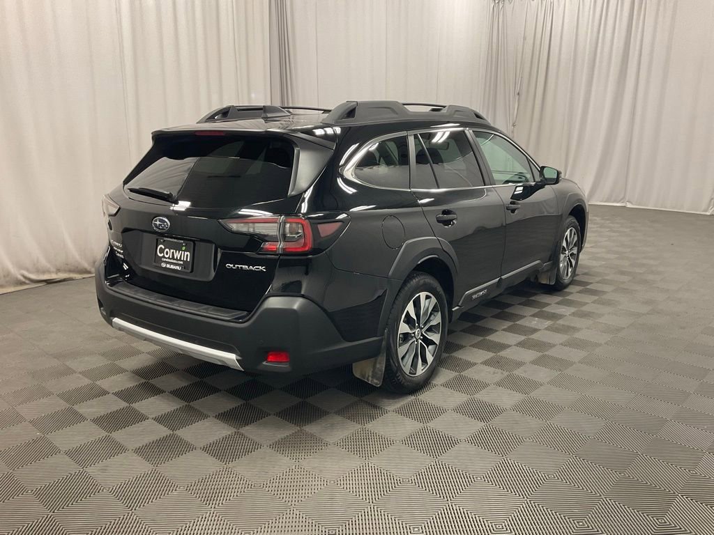 Used 2024 Subaru Outback Limited image 2
