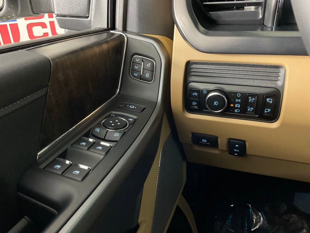 New 2026 Ford F250 Lariat w/ Chrome Package image 20