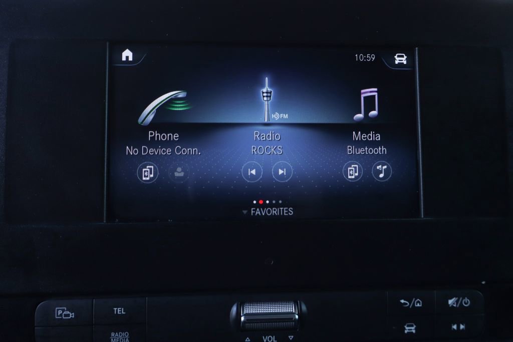 Used 2024 Mercedes-Benz Sprinter 2500 w/ Acoustic Package image 33