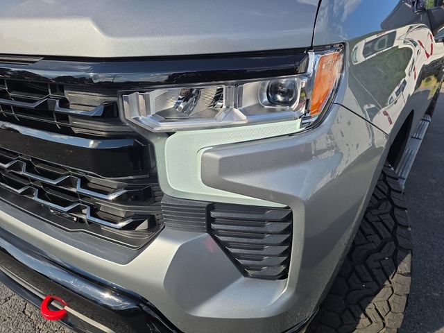 Used 2025 Chevrolet Silverado 1500 LT Trail Boss w/ Convenience Package II AWD/4WD image 32