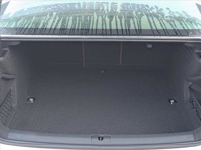 Used 2019 Audi A4 2.0T Premium Plus image 6