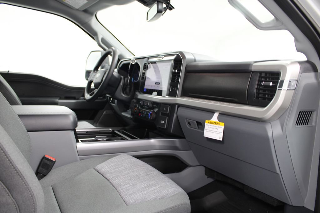 New 2026 Ford F250 XLT w/ XLT Premium Package image 29