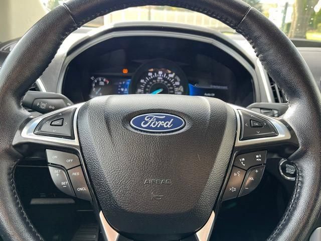 Used 2023 Ford Edge Titanium AWD/4WD image 47