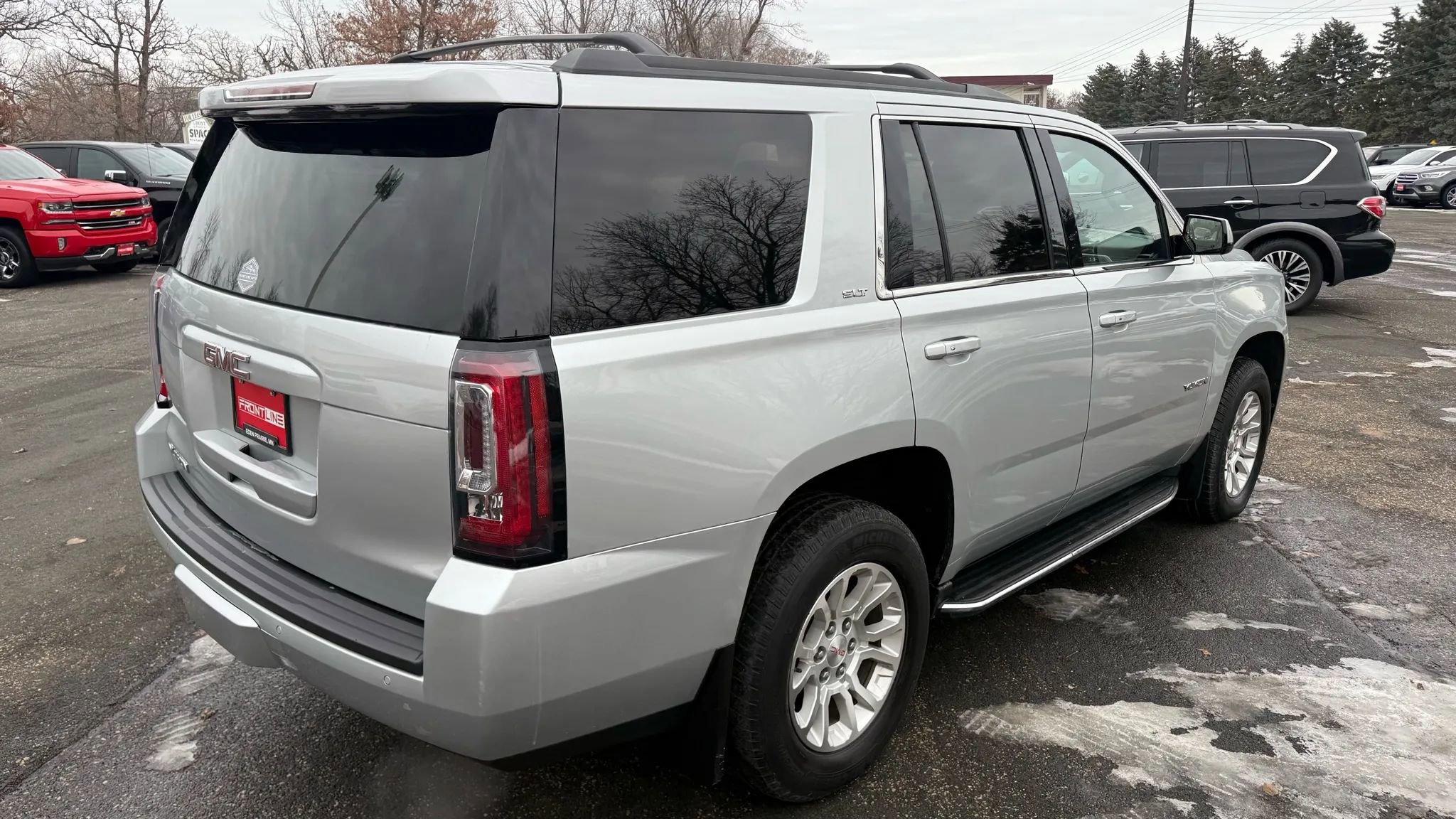 Used 2018 GMC Yukon SLT w/ Open Road Package image 5