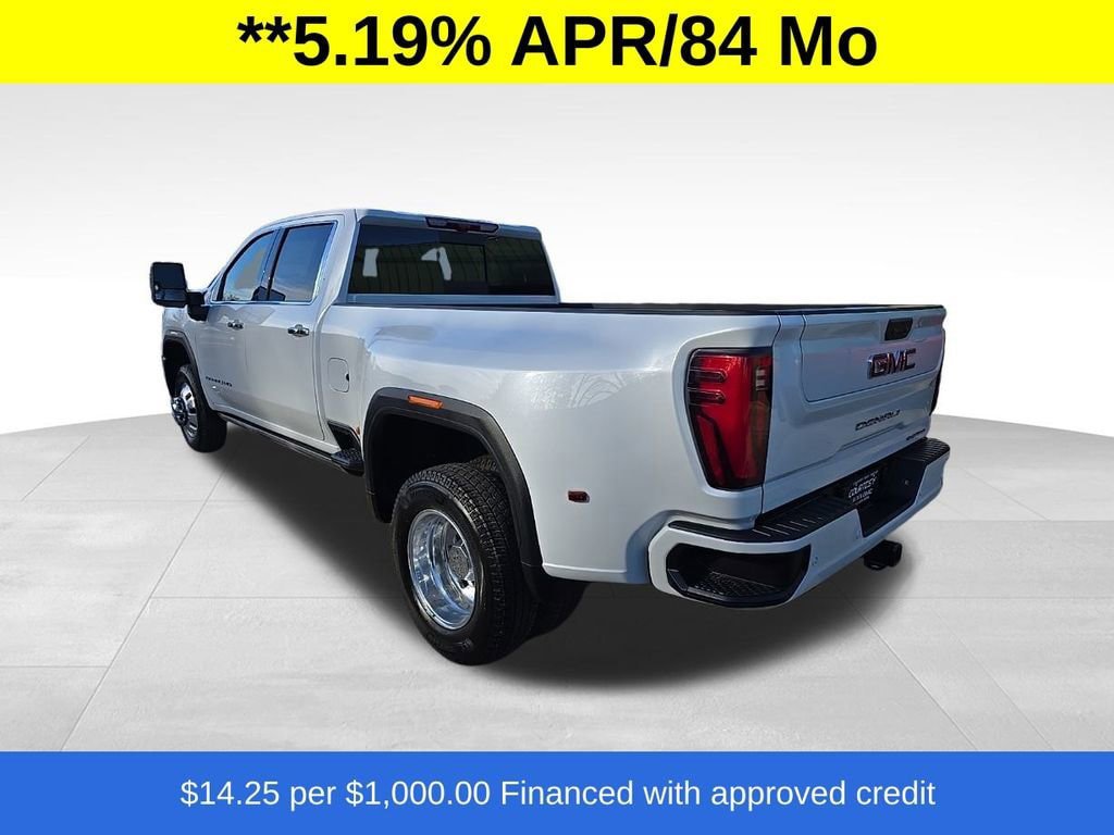New 2026 GMC Sierra 3500 Denali w/ Denali Reserve Package AWD/4WD image 5